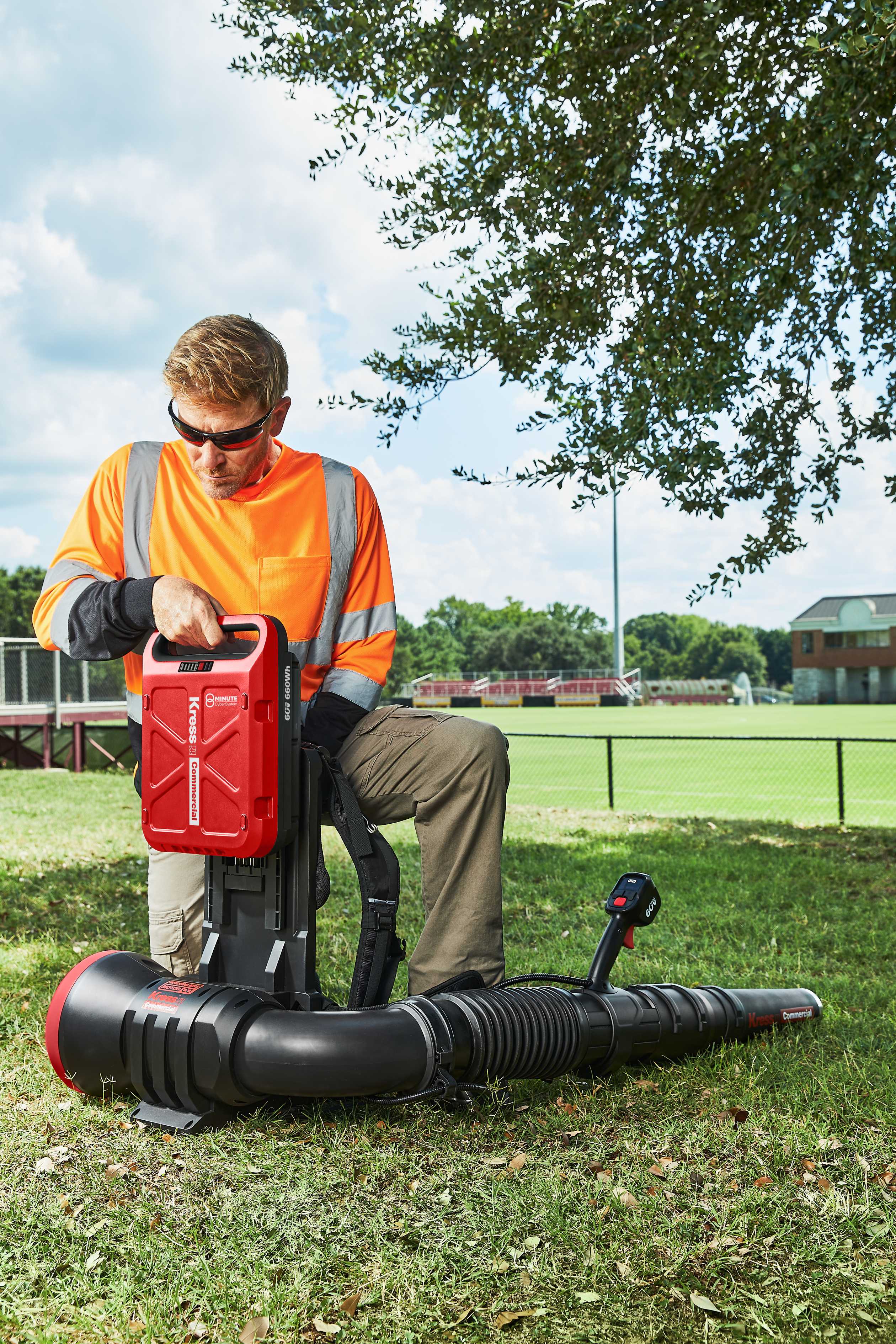 Kress Commercial 60V 35N Backpack Blower KC500 (Tool Only) - Image 8