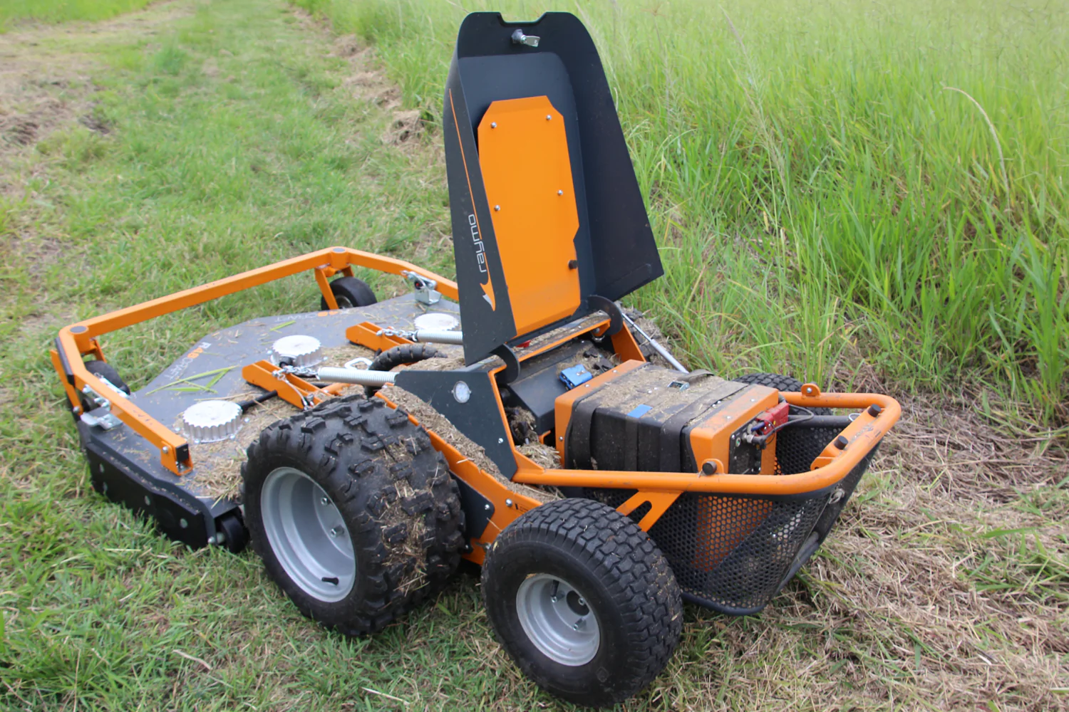 Raymo R48CRAFT - Remote Control Lawn Mower - Image 6